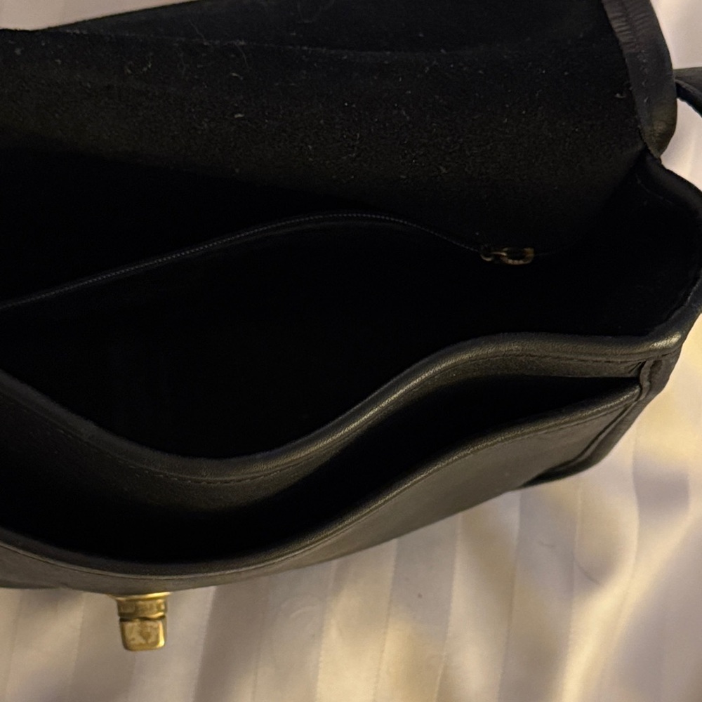 Vintage Coach Black Leather Shoulder Bag crossbody - Picture 7 of 13